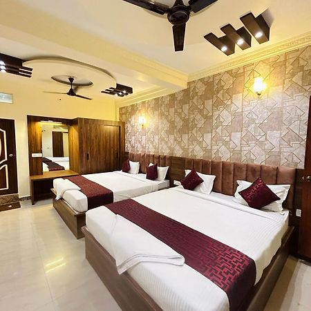 Hotel Boss Palace ไมซอร์ ภายนอก รูปภาพ